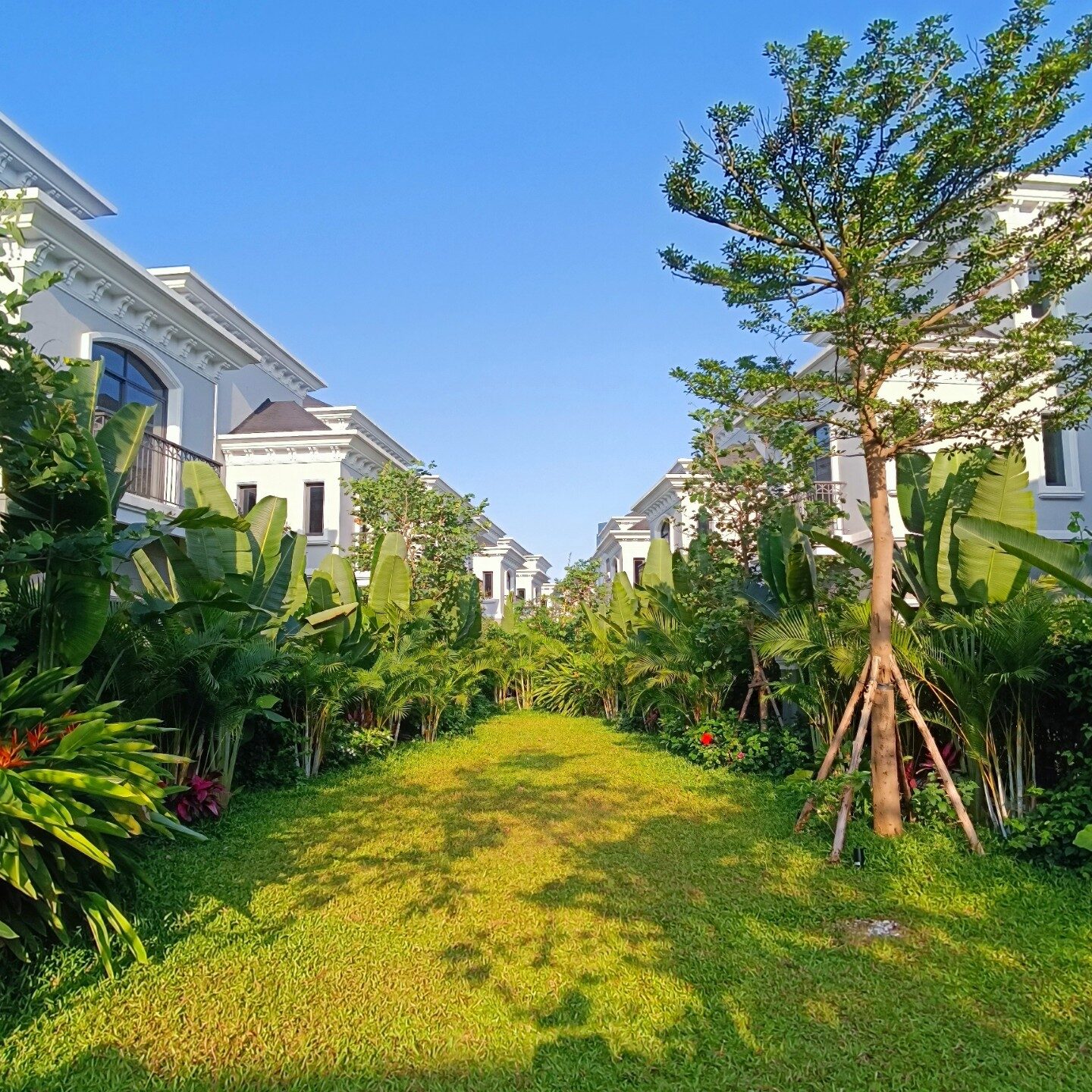 Hình ảnh thực tế Grand BayHaj Long Villas
