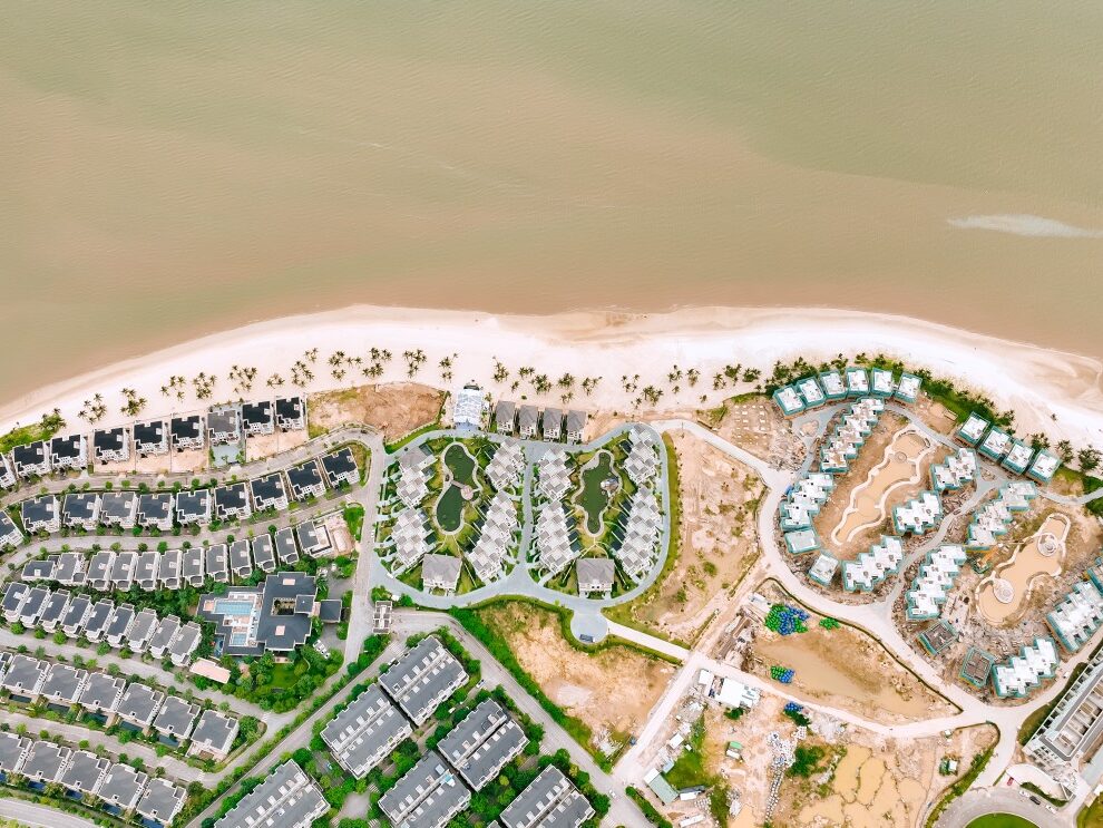 Tiến độ dự án Grand Bay Hạ Long Villas Tháng 8/2024