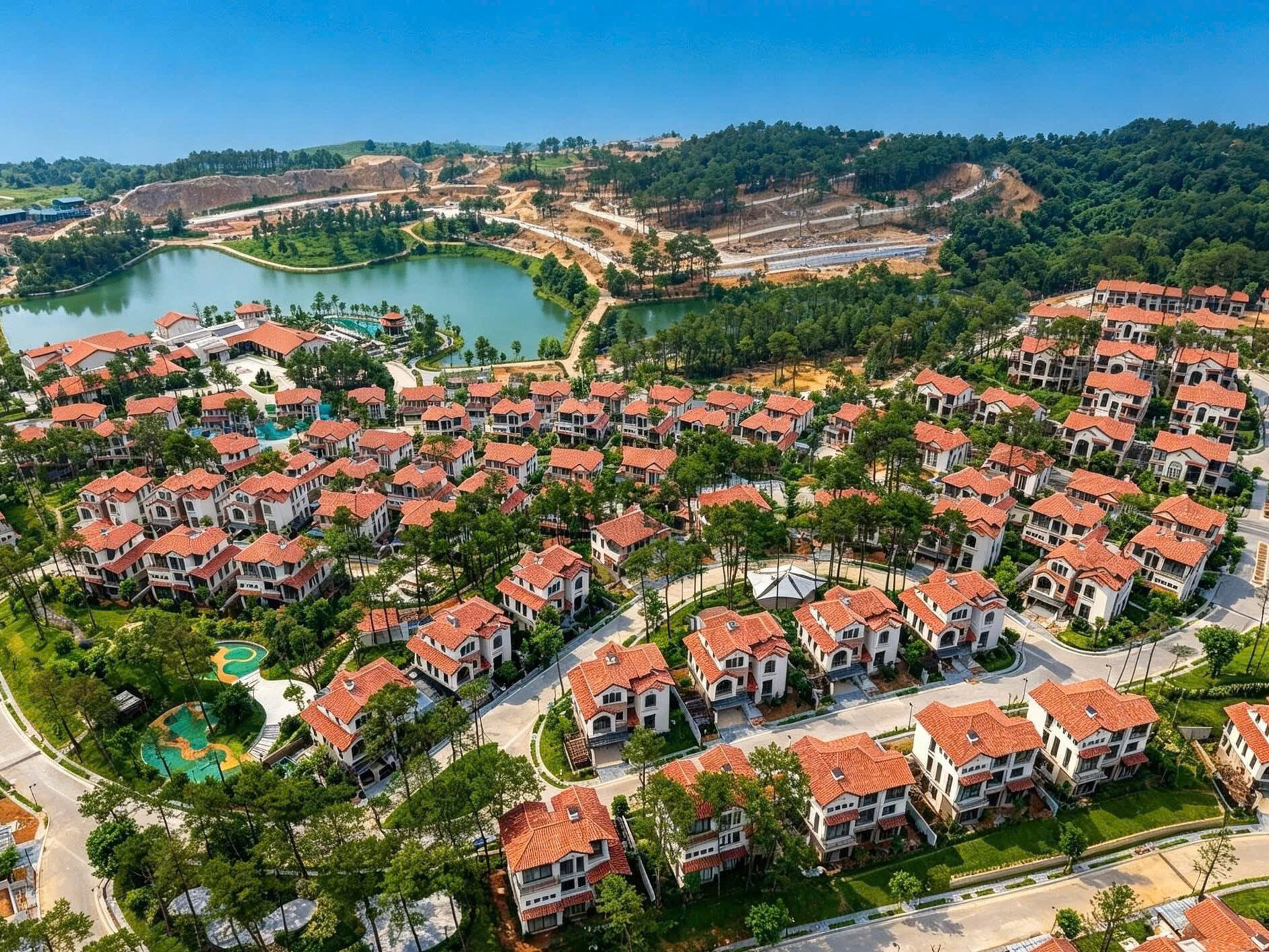 Hình ảnh thực tế khu biệt thự Valley Park tại Thanh Xuân Valley tháng 10/2026